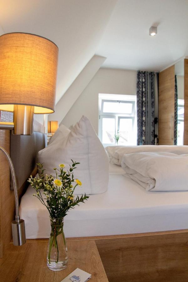 Hotelgasthof Bayerischer Hof Sulzbach-Rosenberg Buitenkant foto