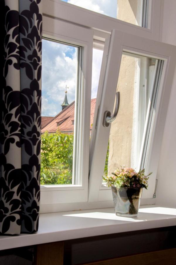 Hotelgasthof Bayerischer Hof Sulzbach-Rosenberg Buitenkant foto