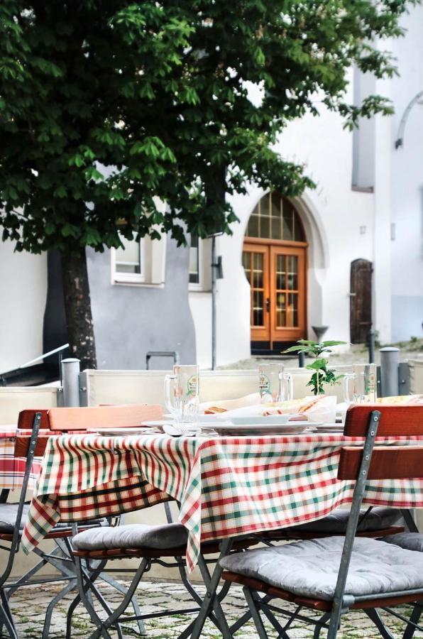 Hotelgasthof Bayerischer Hof Sulzbach-Rosenberg Buitenkant foto